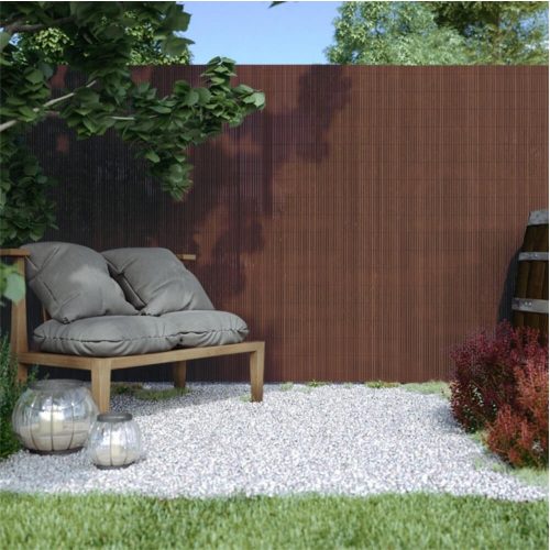 Cañizo-PVC-marrón-decoración-exterior